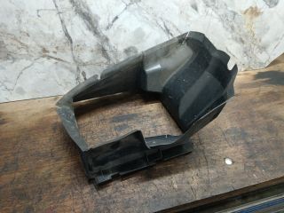 bontott VW TOUAREG Intercooler Légterelő