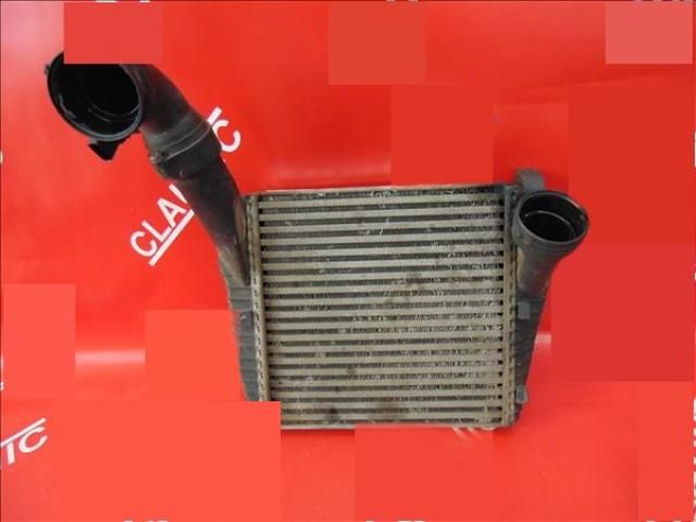 bontott VW TOUAREG Intercooler