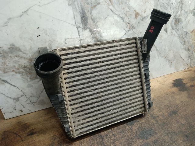 bontott VW TOUAREG Intercooler