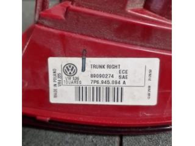 bontott VW TOUAREG Jobb Belső Hátsó Lámpa