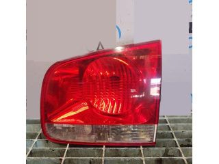 bontott VW TOUAREG Jobb Belső Hátsó Lámpa