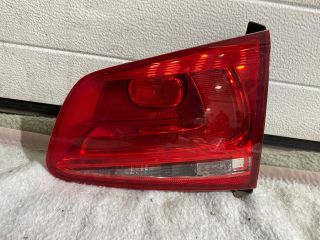 bontott VW TOUAREG Jobb Belső Hátsó Lámpa