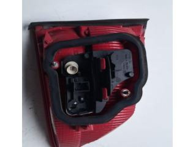 bontott VW TOUAREG Jobb Belső Hátsó Lámpa