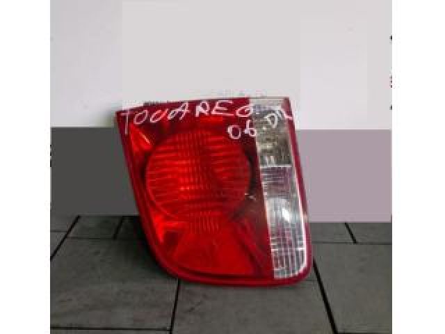 bontott VW TOUAREG Jobb Belső Hátsó Lámpa