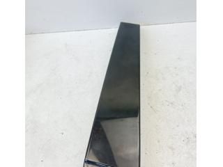 bontott VW TOUAREG Jobb C Oszlop Burkolat