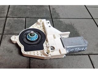 bontott VW TOUAREG Jobb első Ablakemelő Motor