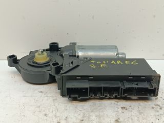 bontott VW TOUAREG Jobb első Ablakemelő Motor