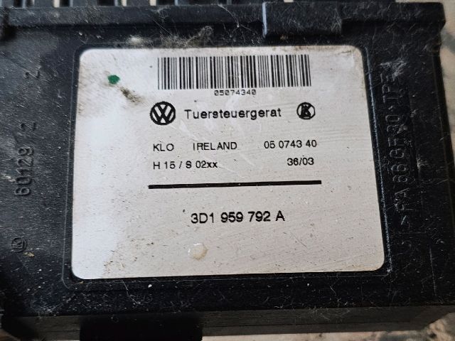 bontott VW TOUAREG Jobb első Ablakemelő Motor