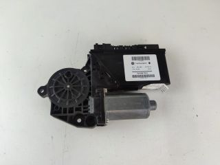 bontott VW TOUAREG Jobb első Ablakemelő Motor