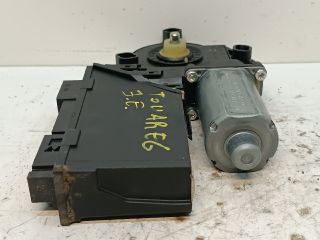 bontott VW TOUAREG Jobb első Ablakemelő Motor