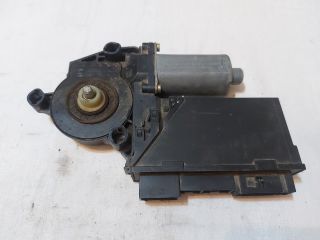 bontott VW TOUAREG Jobb első Ablakemelő Motor