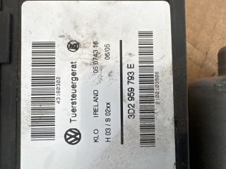 bontott VW TOUAREG Jobb első Ablakemelő Motor