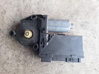 bontott VW TOUAREG Jobb első Ablakemelő Motor