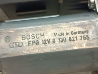 bontott VW TOUAREG Jobb első Ablakemelő Motor