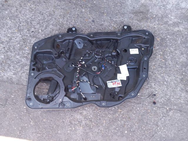 bontott VW TOUAREG Jobb első Ablakemelő Szerkezet (Elektromos)