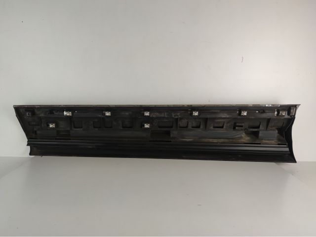 bontott VW TOUAREG Jobb első Ajtó Díszléc