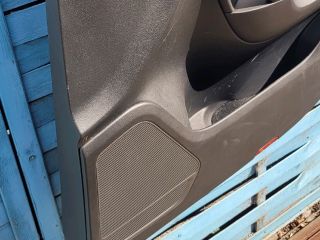 bontott VW TOUAREG Jobb első Ajtó Kárpit
