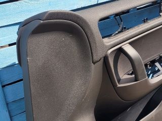 bontott VW TOUAREG Jobb első Ajtó Kárpit