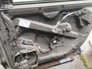 bontott VW TOUAREG Jobb első Ajtó (Üres lemez)