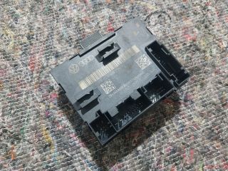 bontott VW TOUAREG Jobb első Ajtó Vezérlőegység