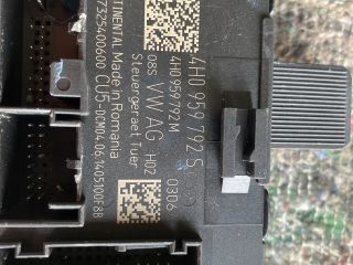 bontott VW TOUAREG Jobb első Ajtó Vezérlőegység