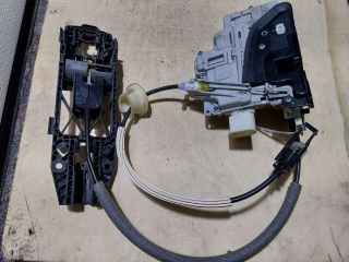 bontott VW TOUAREG Jobb első Ajtózár Motor