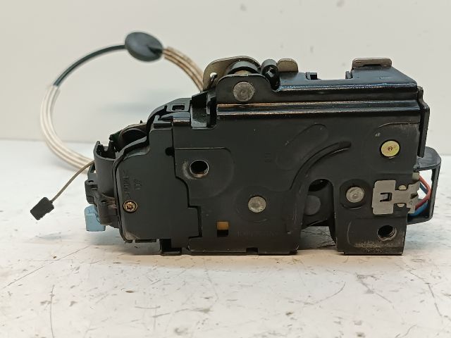 bontott VW TOUAREG Jobb első Ajtózár