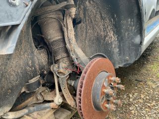 bontott VW TOUAREG Jobb első Alsó Első Lengőkar