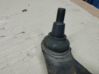 bontott VW TOUAREG Jobb első Alsó Lengőkar