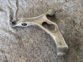 bontott VW TOUAREG Jobb első Alsó Lengőkar