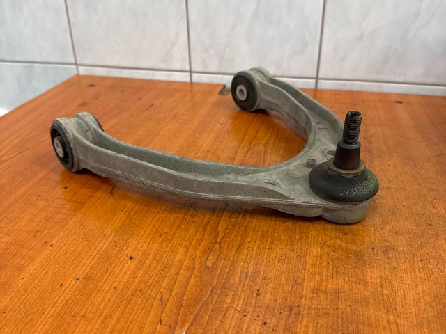 bontott VW TOUAREG Jobb első Felső Lengőkar