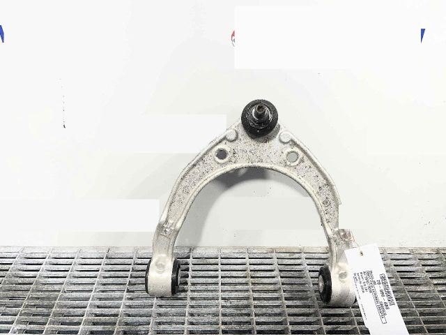 bontott VW TOUAREG Jobb első Felső Lengőkar