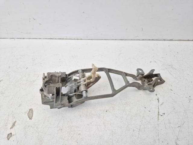 bontott VW TOUAREG Jobb első Külső Kilincsfészek