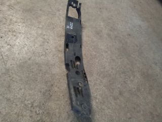 bontott VW TOUAREG Jobb első Lökhárító Tartó (Műanyag)