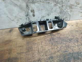 bontott VW TOUAREG Jobb első Oldal Lökhárító Tartó (Műanyag)