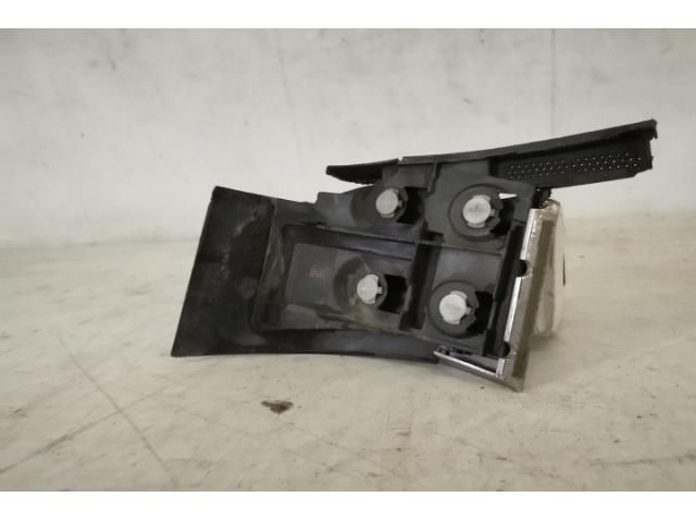 bontott VW TOUAREG Jobb első Sárvédő Díszléc