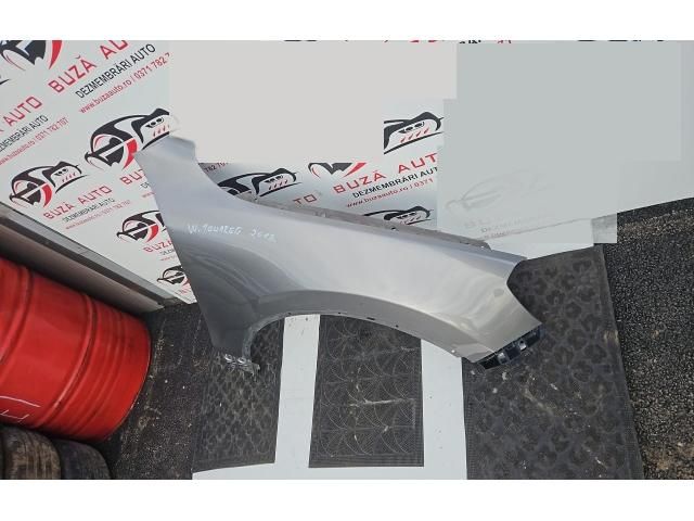 bontott VW TOUAREG Jobb első Sárvédő