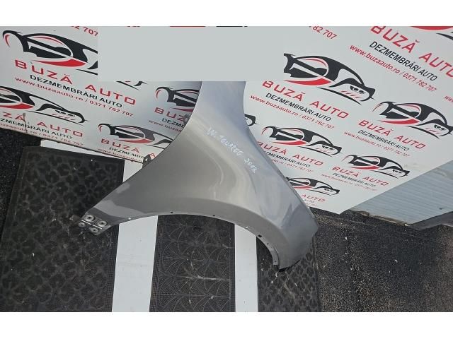 bontott VW TOUAREG Jobb első Sárvédő