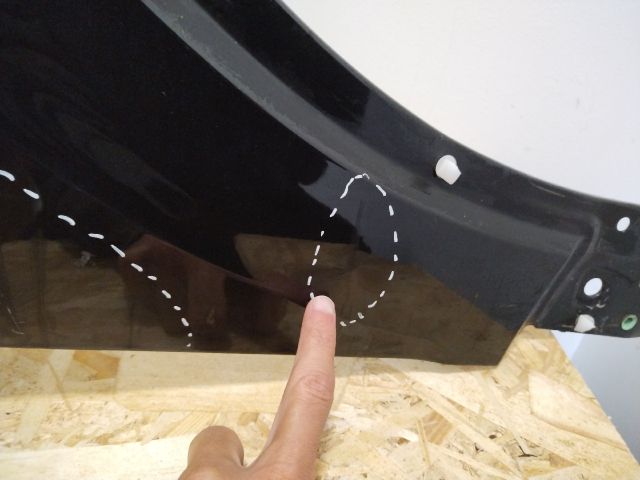 bontott VW TOUAREG Jobb első Sárvédő