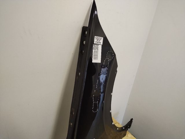 bontott VW TOUAREG Jobb első Sárvédő