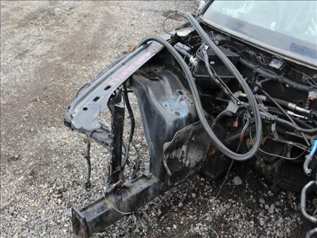 bontott VW TOUAREG Jobb első Ütközéscsillapító