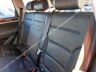 bontott VW TOUAREG Jobb első Ütközéscsillapító