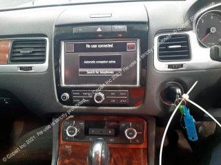 bontott VW TOUAREG Jobb Fenéklemez