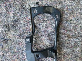 bontott VW TOUAREG Jobb Fényszóró Tartó