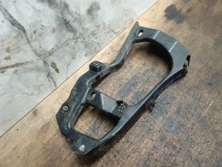 bontott VW TOUAREG Jobb Fényszóró Tartó