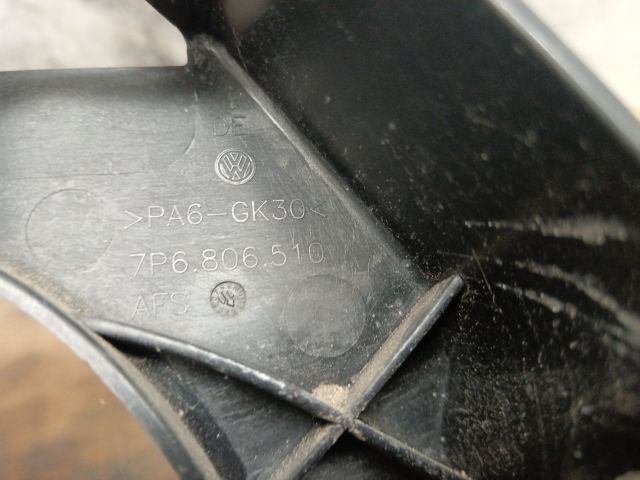 bontott VW TOUAREG Jobb Fényszóró Tartó