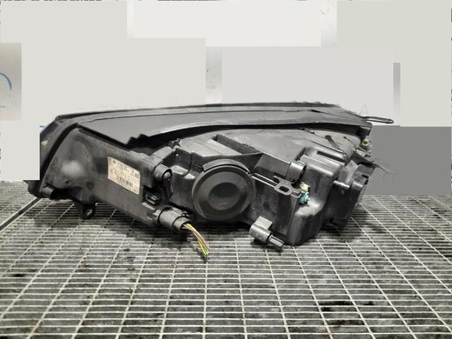 bontott VW TOUAREG Jobb Fényszóró