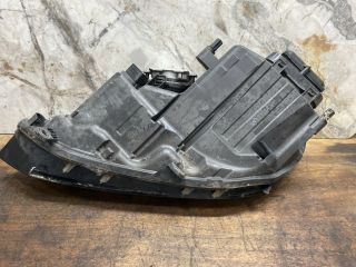 bontott VW TOUAREG Jobb Fényszóró