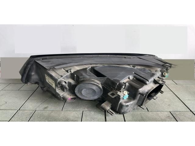 bontott VW TOUAREG Jobb Fényszóró