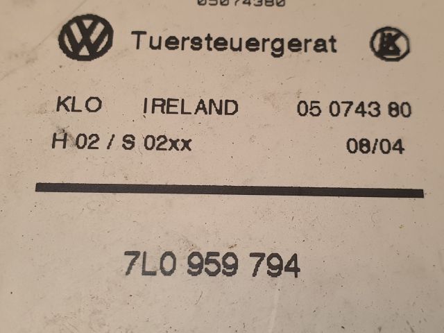 bontott VW TOUAREG Jobb hátsó Ablakemelő Motor